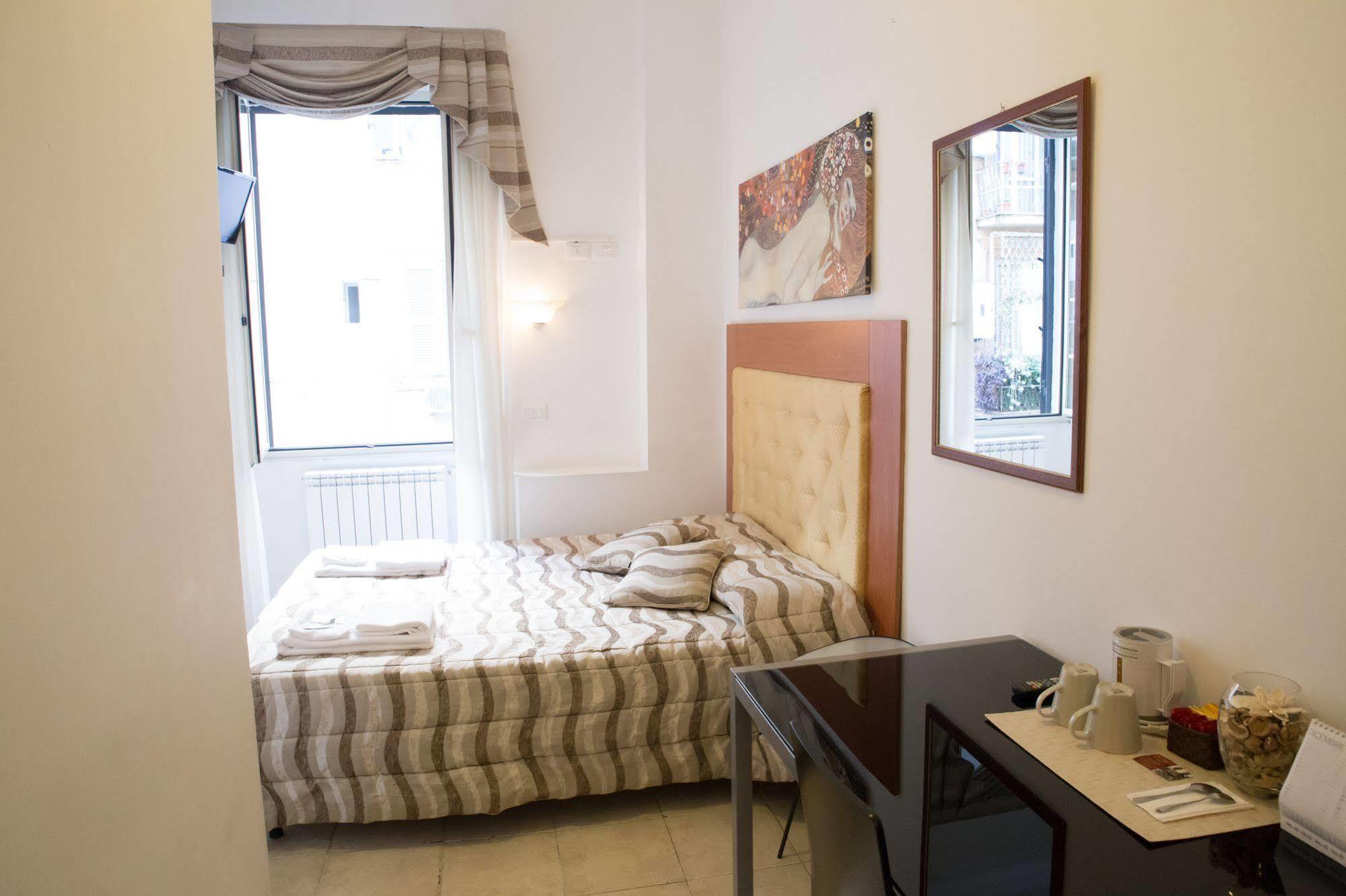 Piumith Guest House Roma Dış mekan fotoğraf