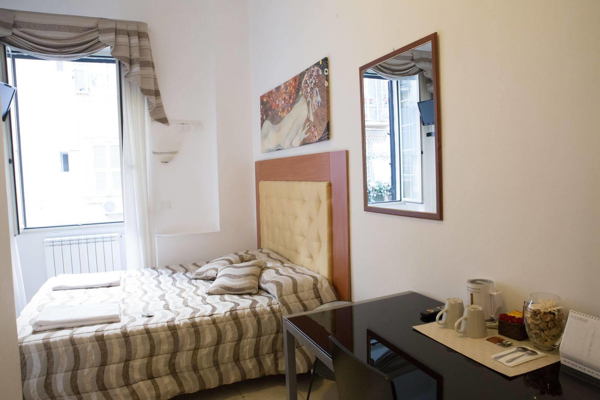 Piumith Guest House Roma Dış mekan fotoğraf